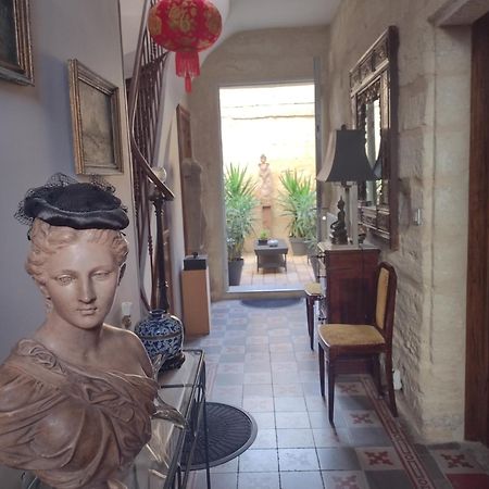 Au Gre Du Voyage Uzès Exterior foto